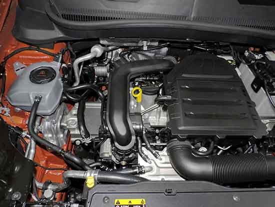 How many miles does a car engine last?