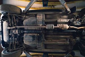 do all cars have catalytic converters