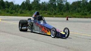 how much horsepower top fuel dragsters have